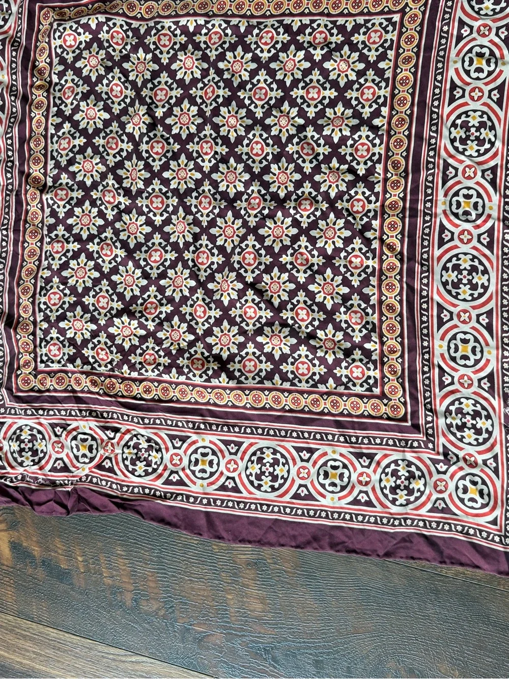 Vera Bradley 100% Silk Medallion Printed Square Scarf